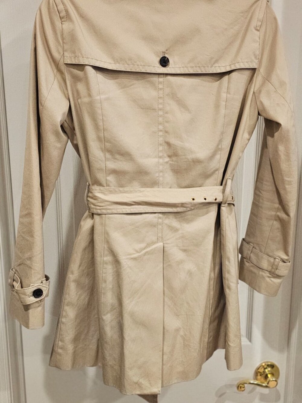 Classic Banana Republic Trench Coat - Khaki - Picture 6 of 6